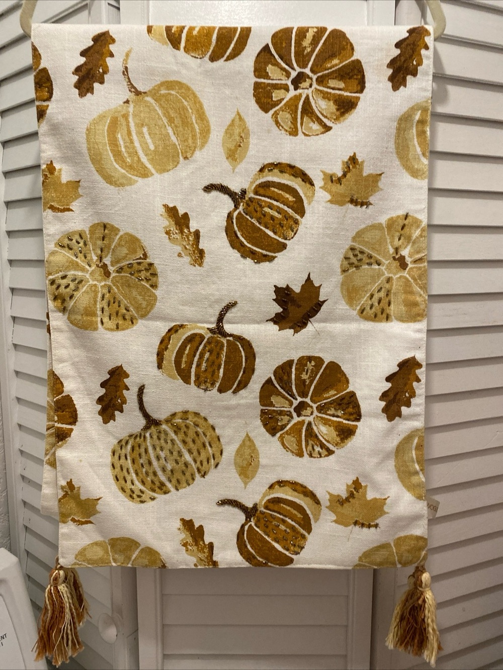 ENVOGUE Beaded “Autumn Pumpkin Table Runner w/Tassels” 16.5x90” Mustard NWOT
